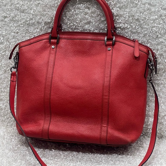 Gucci GG Charm Dome Leather Handbag. - Picture 5 of 16